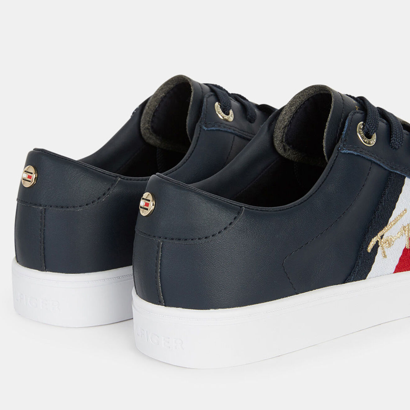 Tommy Hilfiger Baskets en Cuir Signature Cupsole bleu marine