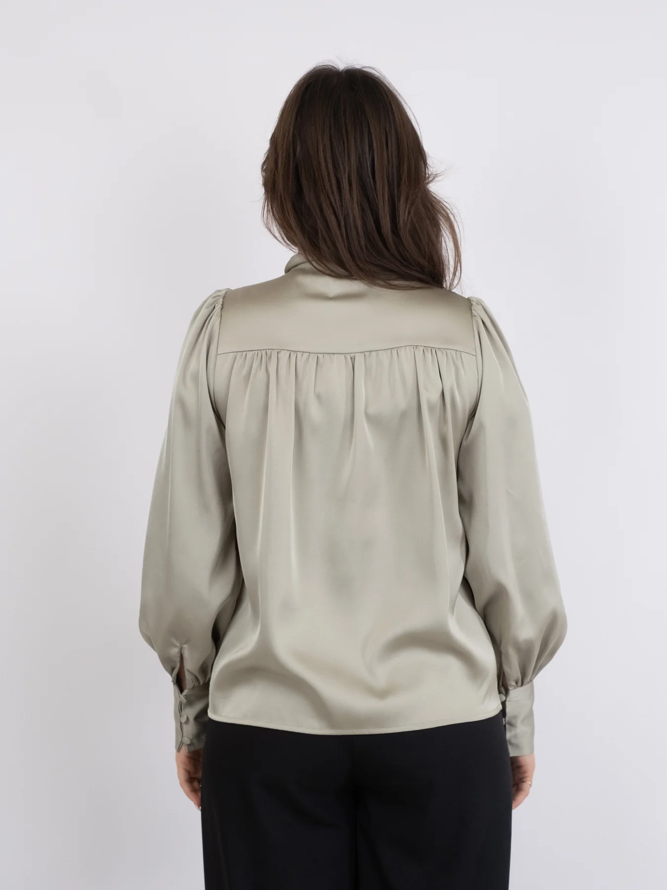 Neo Noir Jaz Bow Blouse smoke green