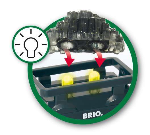 BRIO Spiel Goldwaggon mit Licht