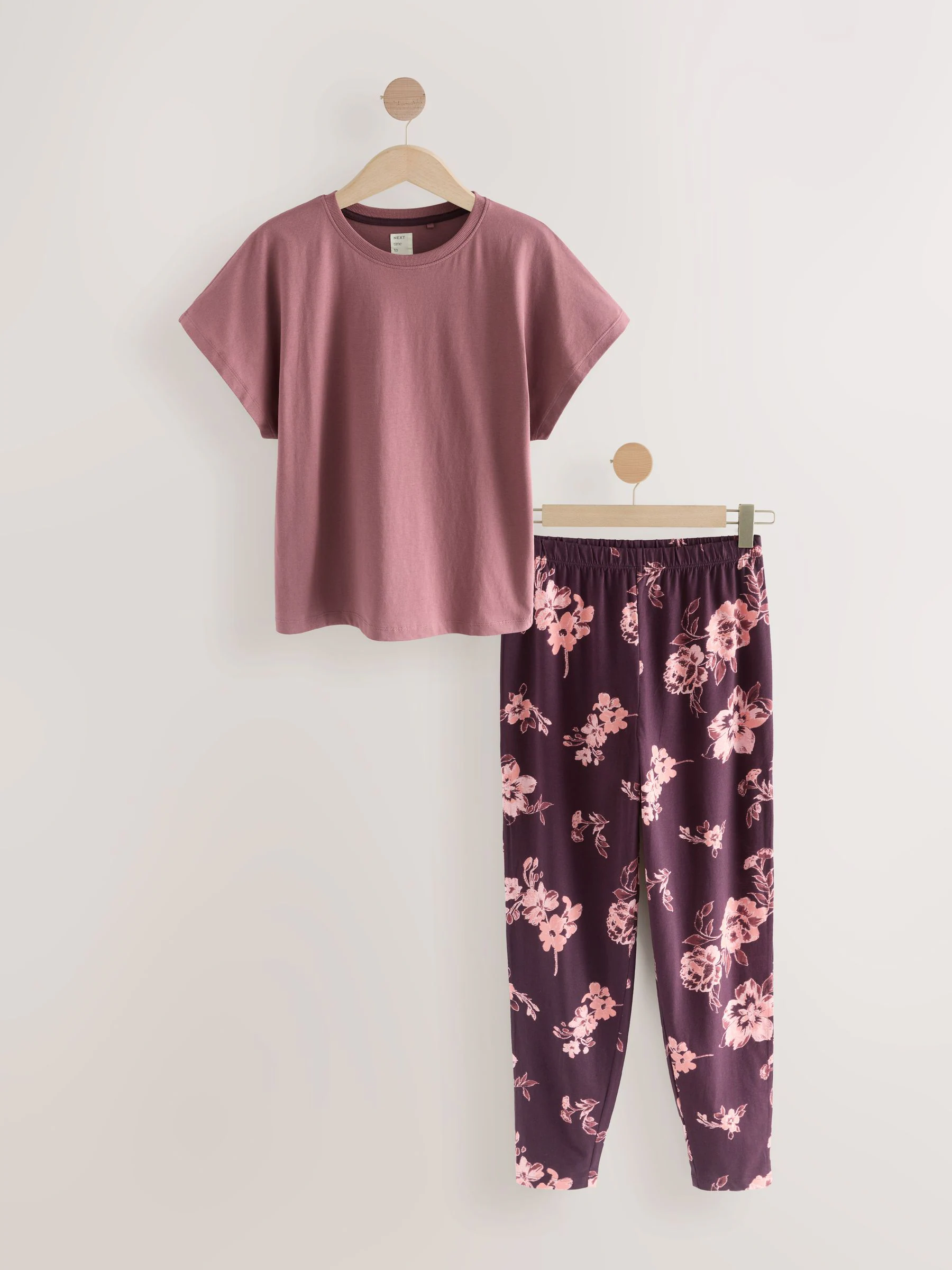 Paars met bloemen - Pyjama met korte mouwen