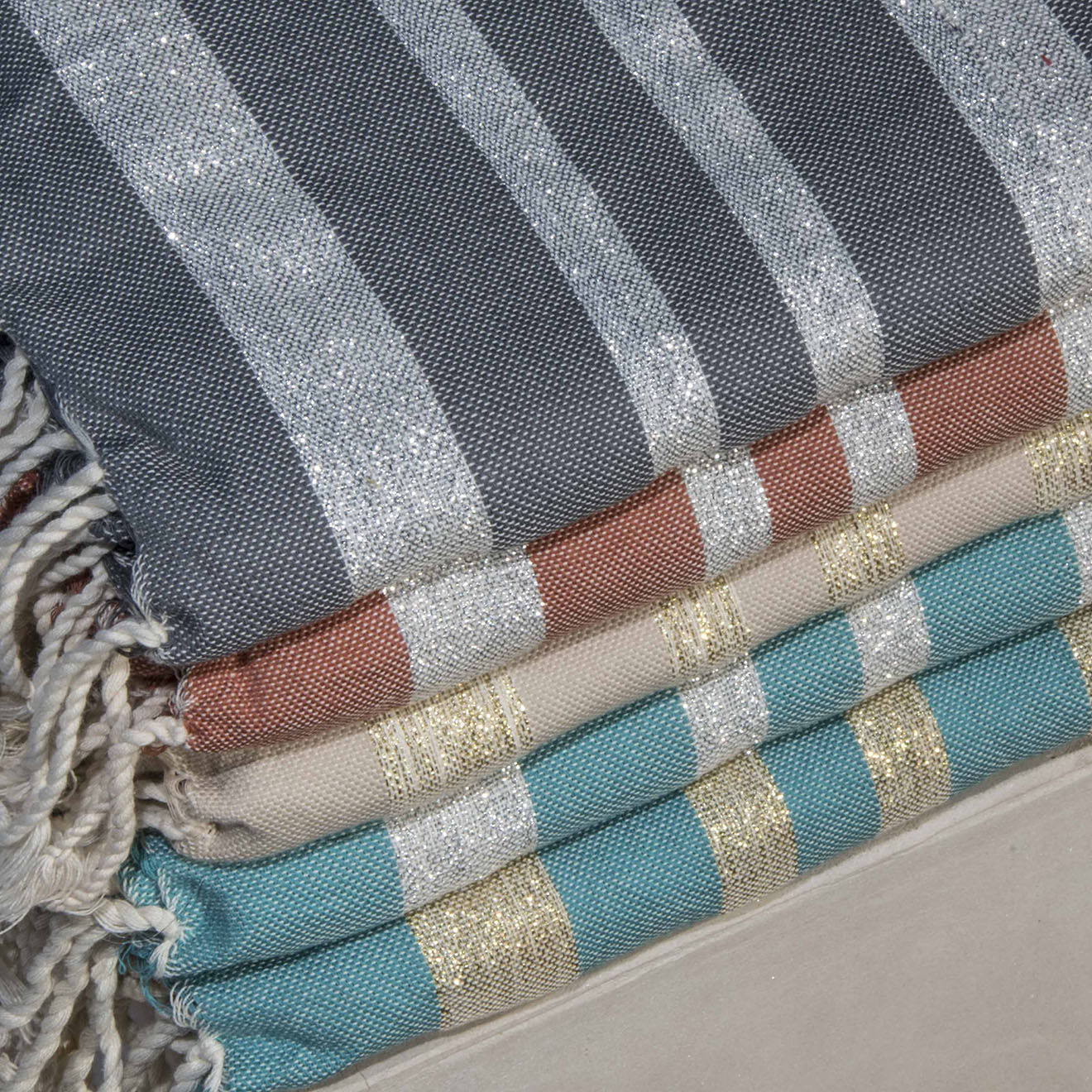 Febronie Fouta Nid d'Abeille Hamptons gris moyen - 100x200 cm
