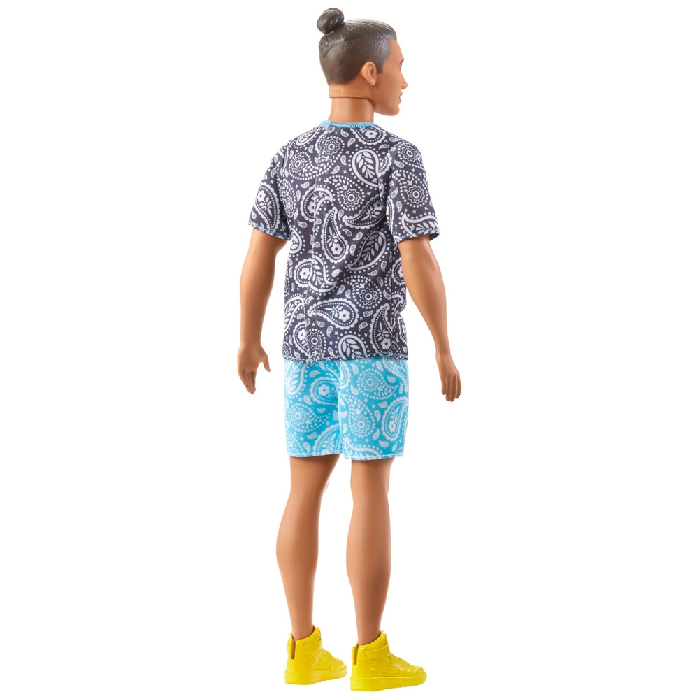 Barbie Fashionistas Ken Puppe 204 mit Paisley-Outfit Figur
