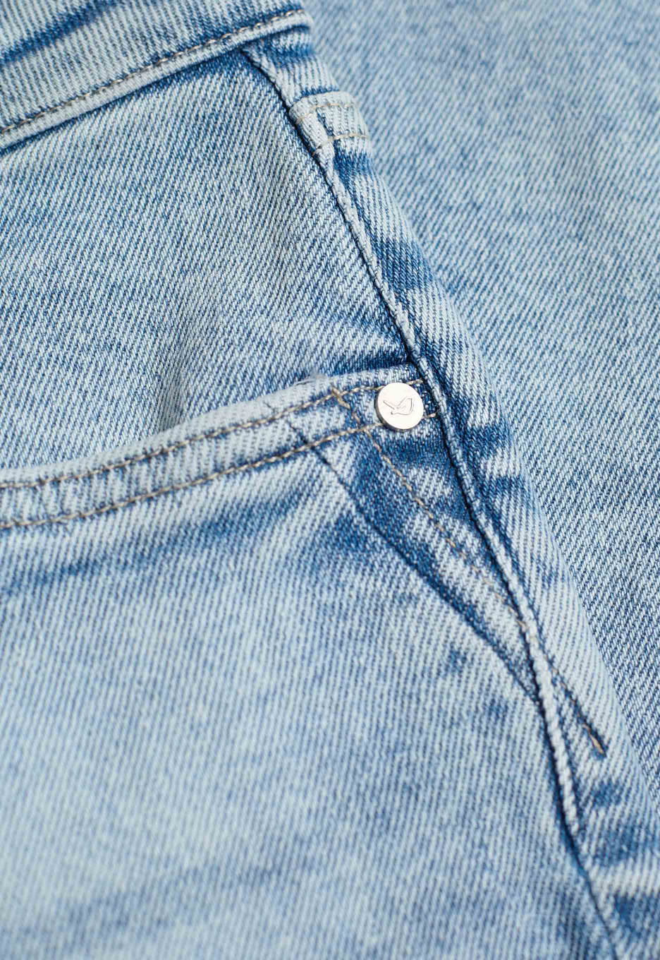Silvercreek Cinna Slim Tapered Jeans