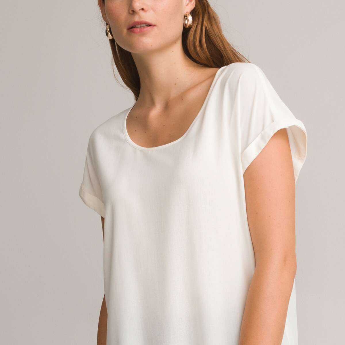 ANNE WEYBURN<br>Túnica com decote redondo, sem mangas