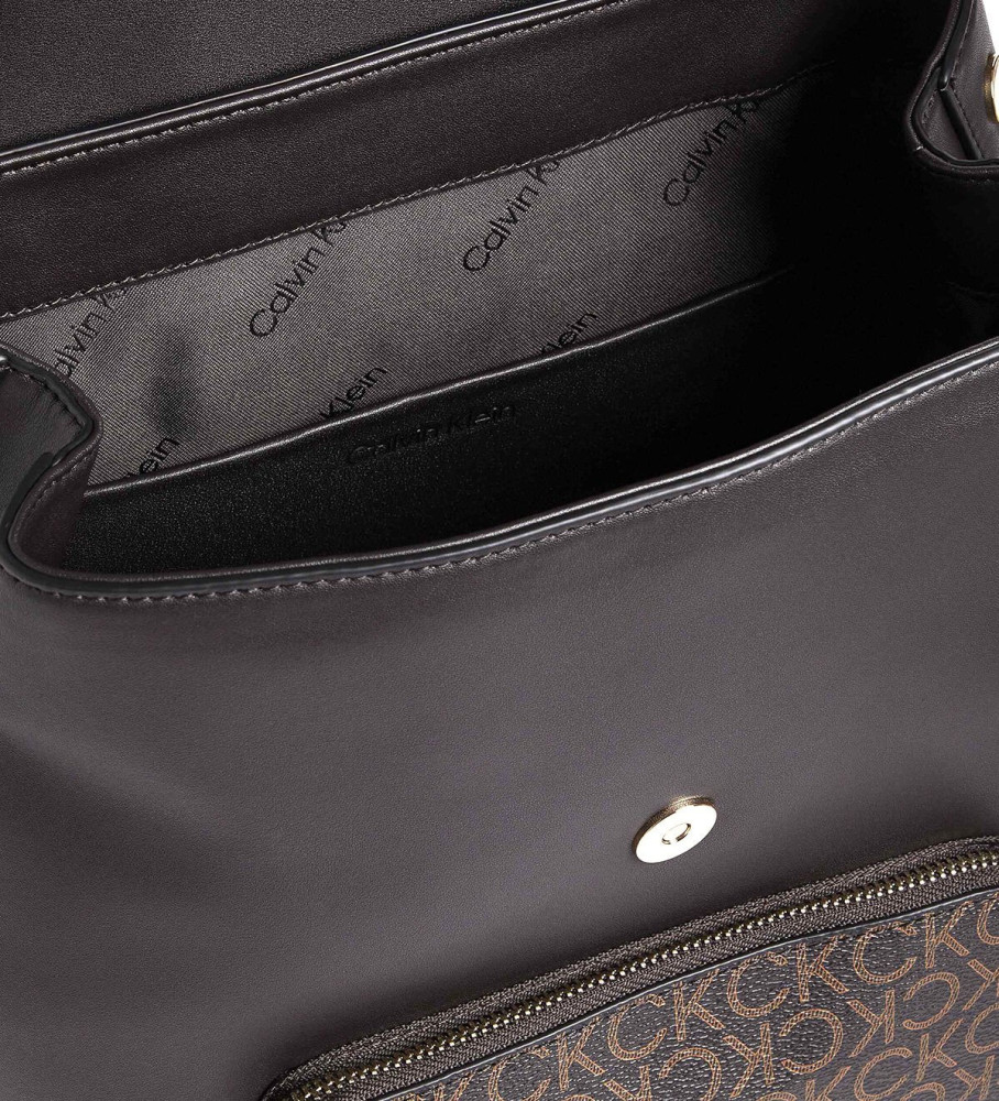 Mochila Calvin Klein Must Campus marrom