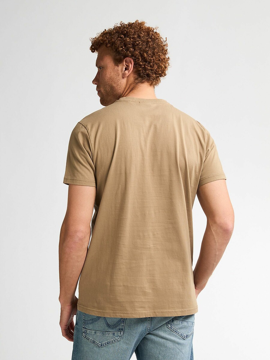 INDÚSTRIAS PETROLÍFERAS<br>Camiseta lisa