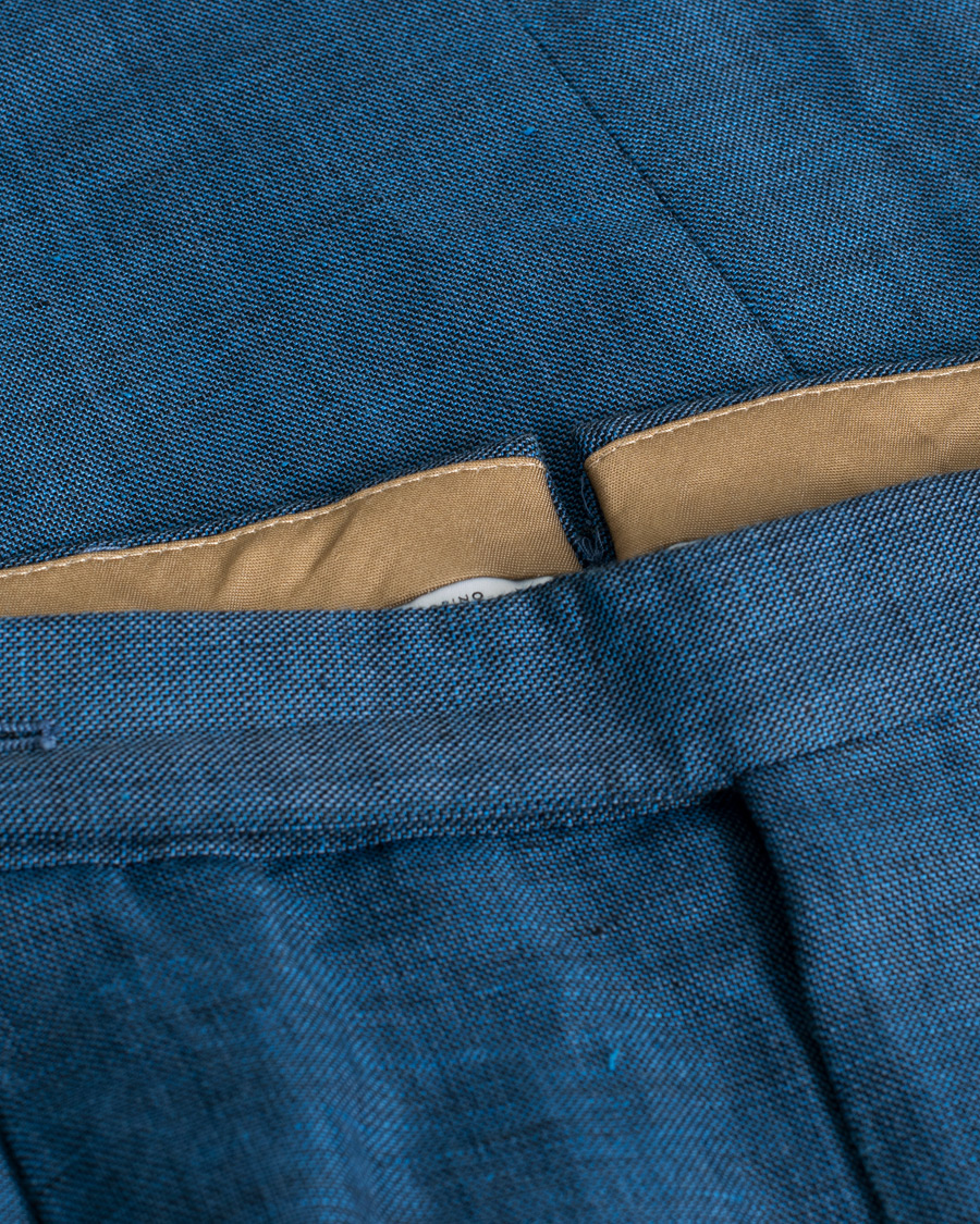 PT01 Slim Fit Pleated Linen Blend Trousers Dark Blue