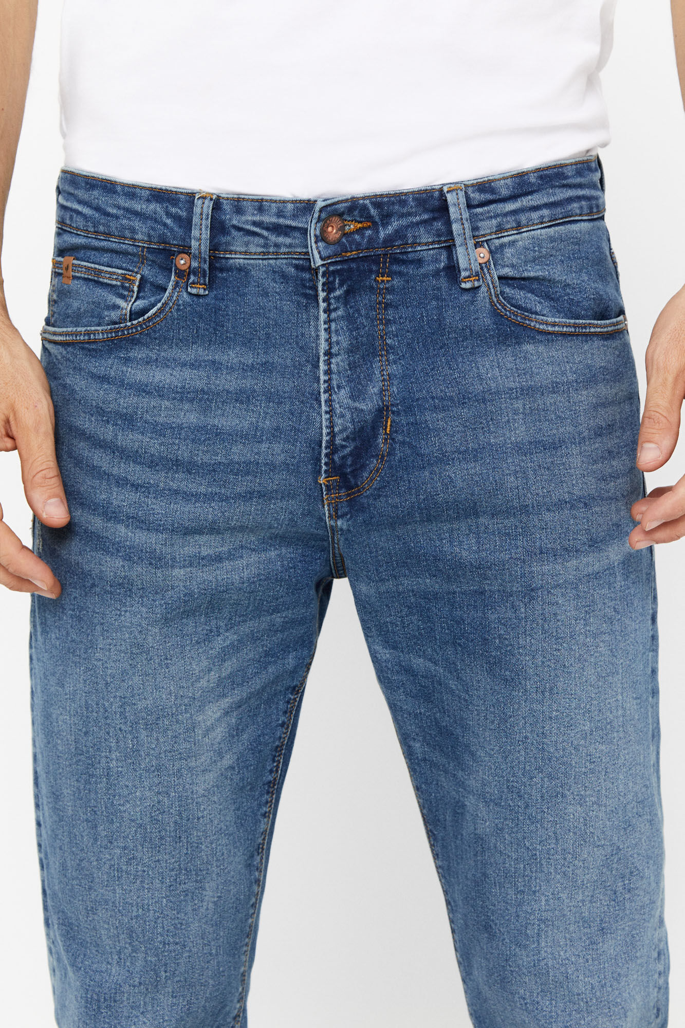 Calça jeans de corte regular - Azul