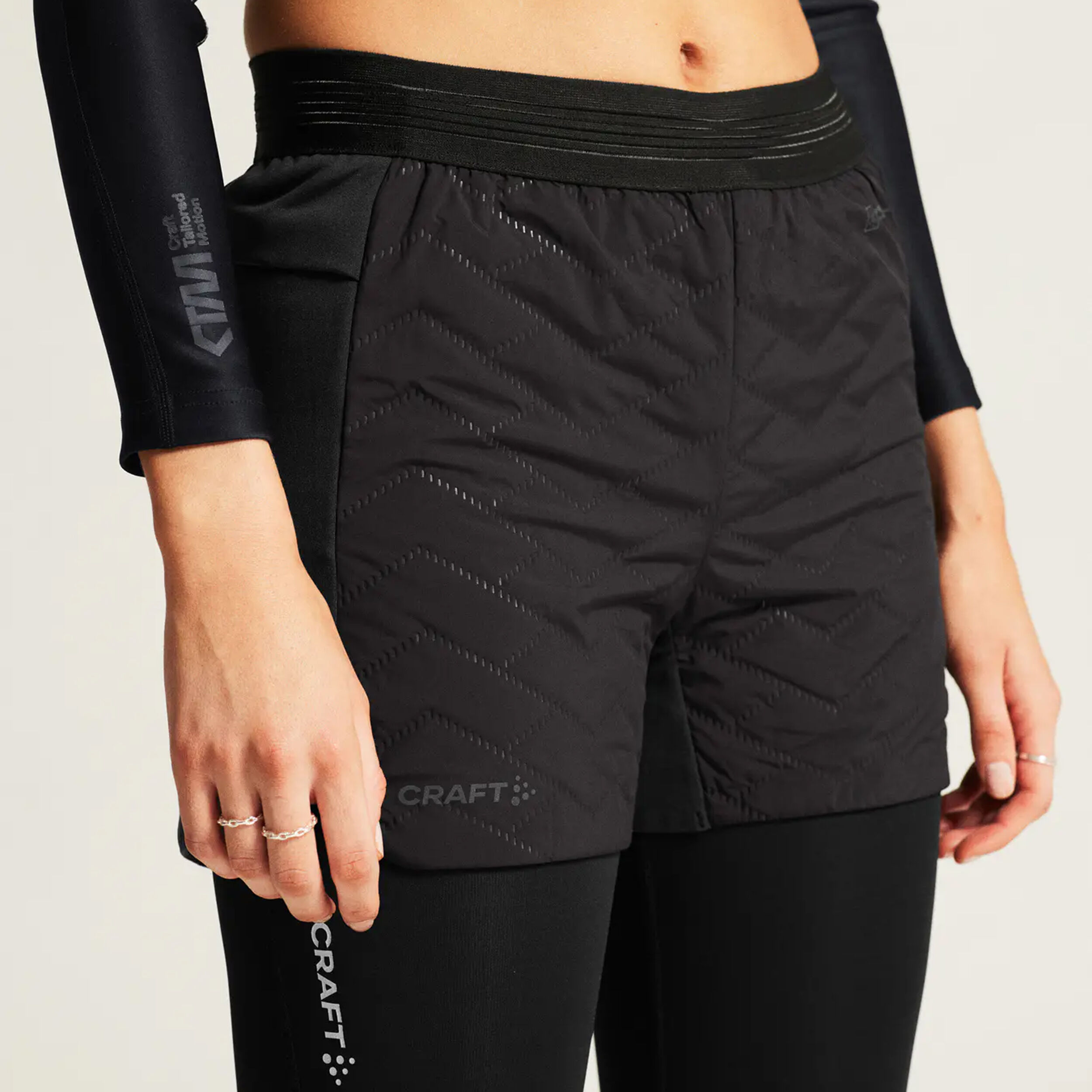 Craft ADV SUBZ Short De Running Femmes - Noir