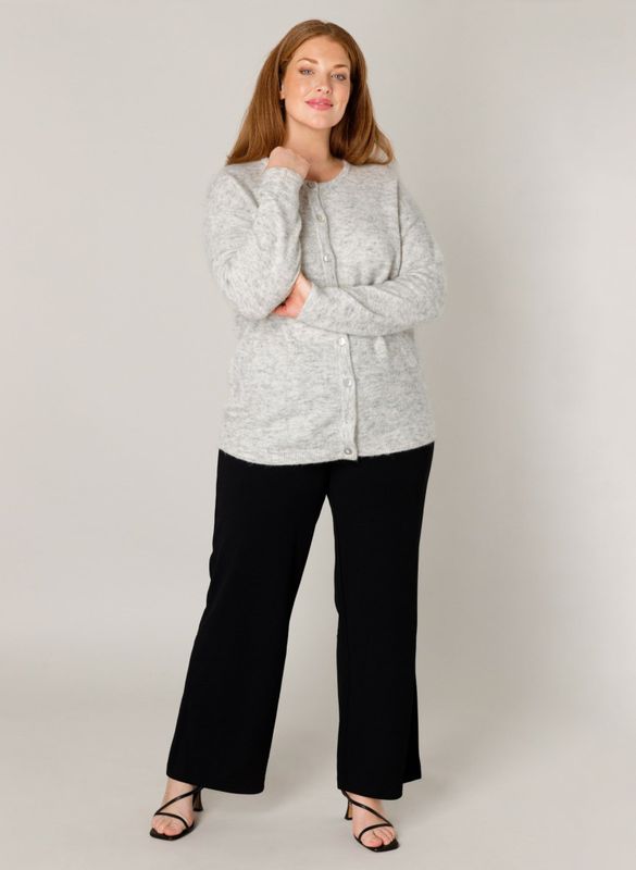 Base Level - Curvy Cardigan Yulia - Grijs Melange - Met Wol en Knoopsluiting