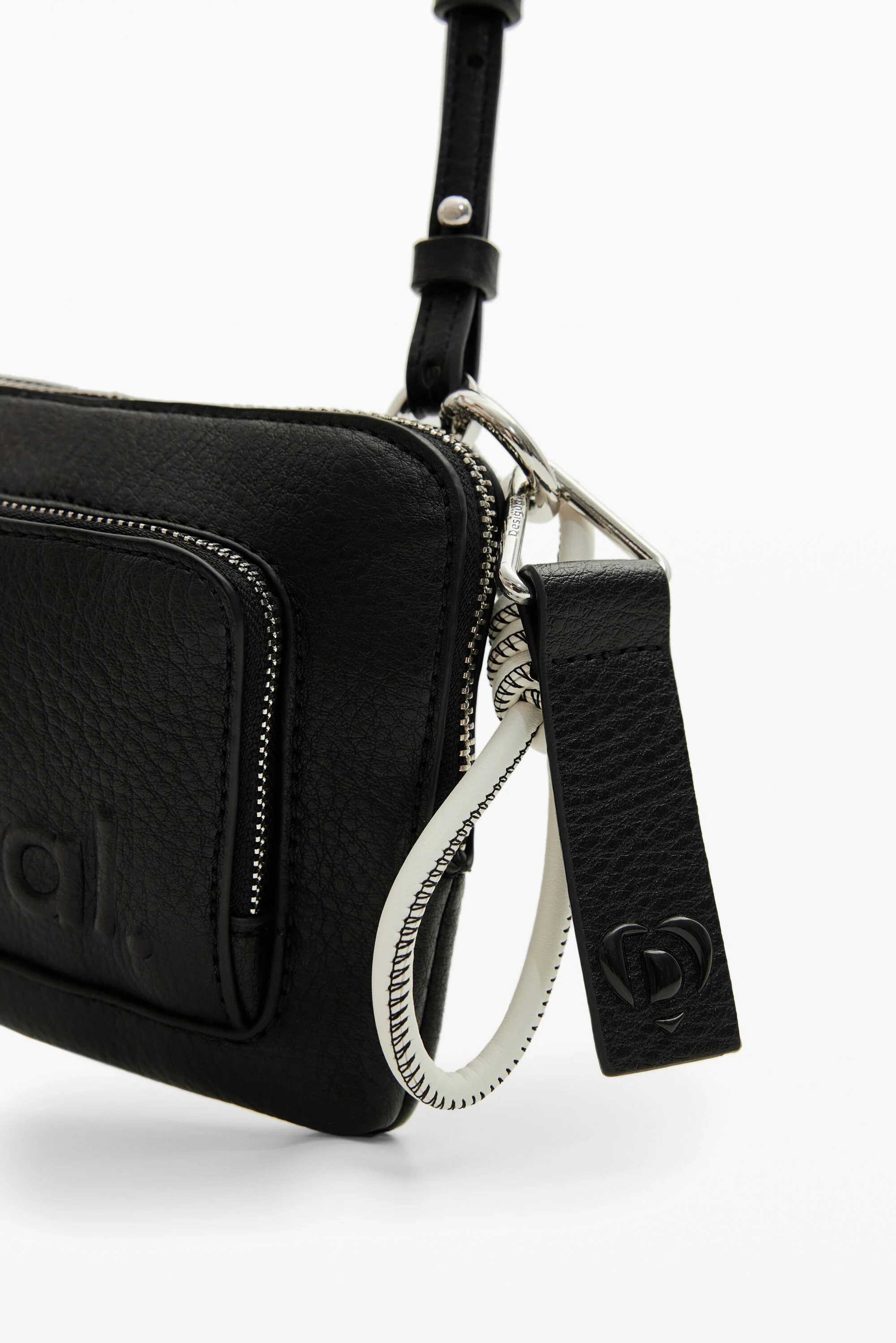Bolsa mini com logotipo