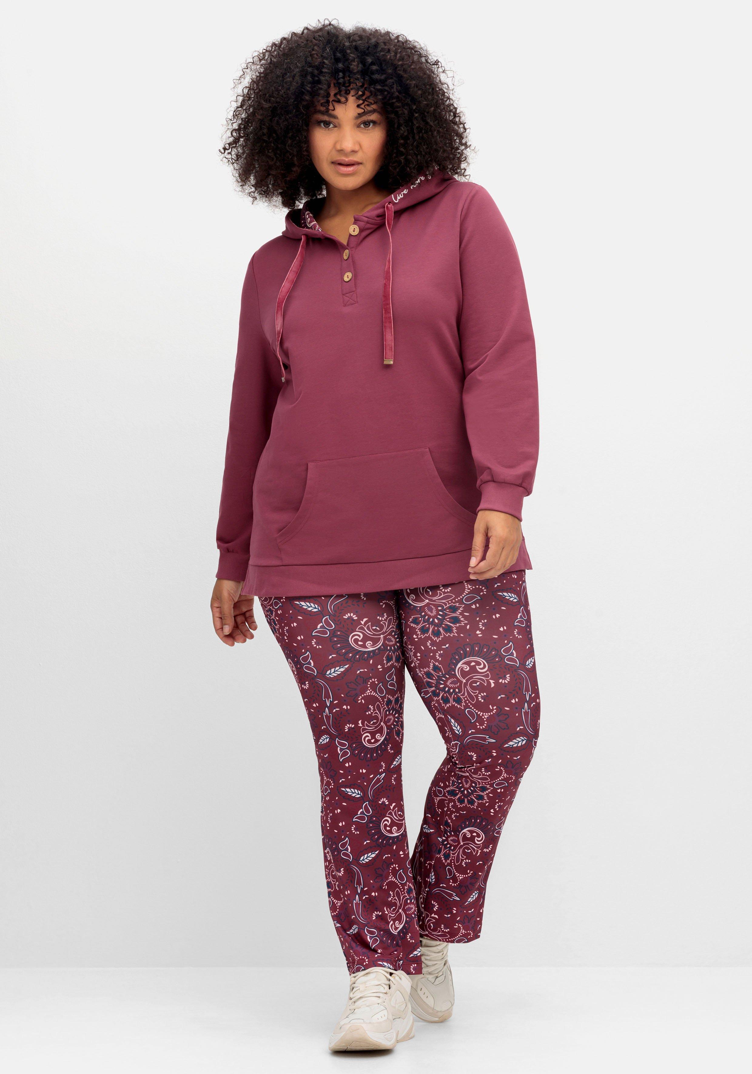 Bequeme Hose mit Paisleyprint und Bootcutform
