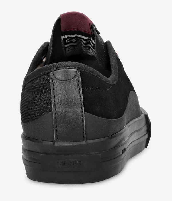 Globe Gillette Schuh (black black suede)