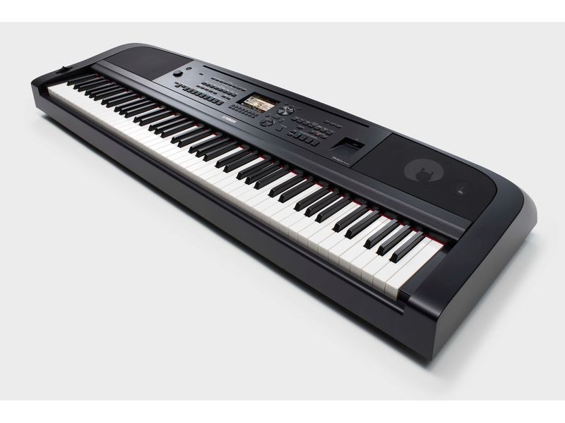 Yamaha E-Piano DGX-670 Schwarz Digital Piano mit Begleitautomatik