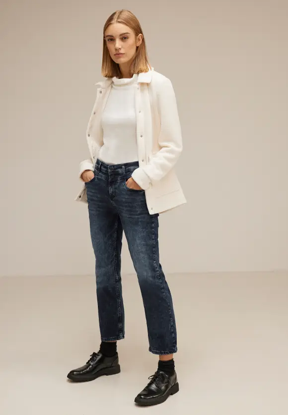 Casual Fit Kick Flared Jeans - blue black random wash
