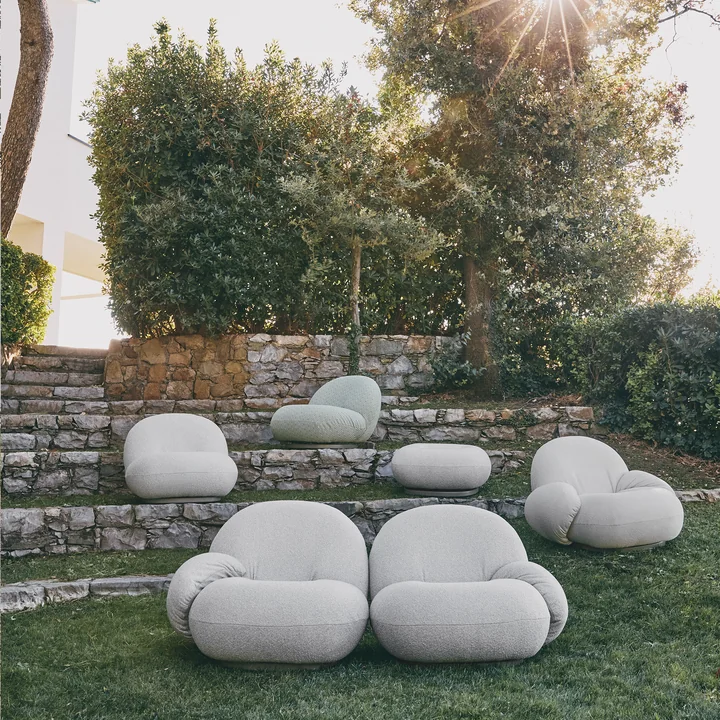 Gubi - Pacha Outdoor Sofa, 3-Sitzer, Libera Dedar (003, Standard)