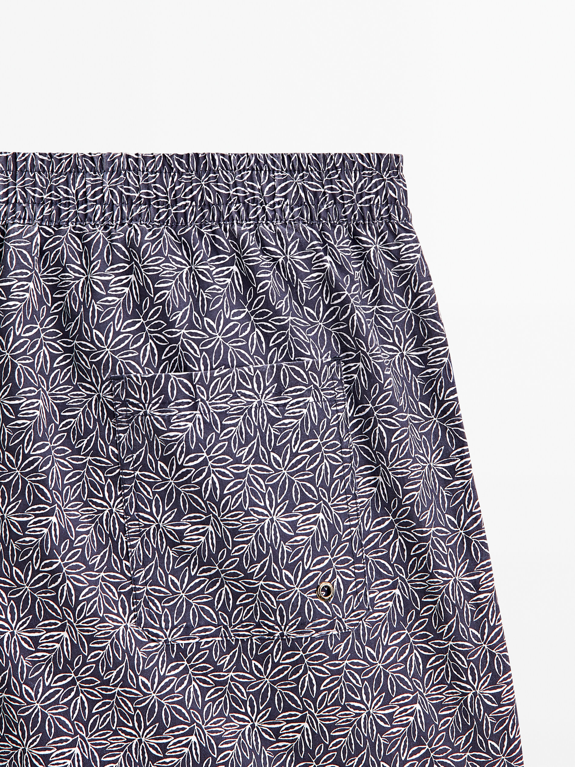 Maiô com estampa de folhas - AZUL MARINHO