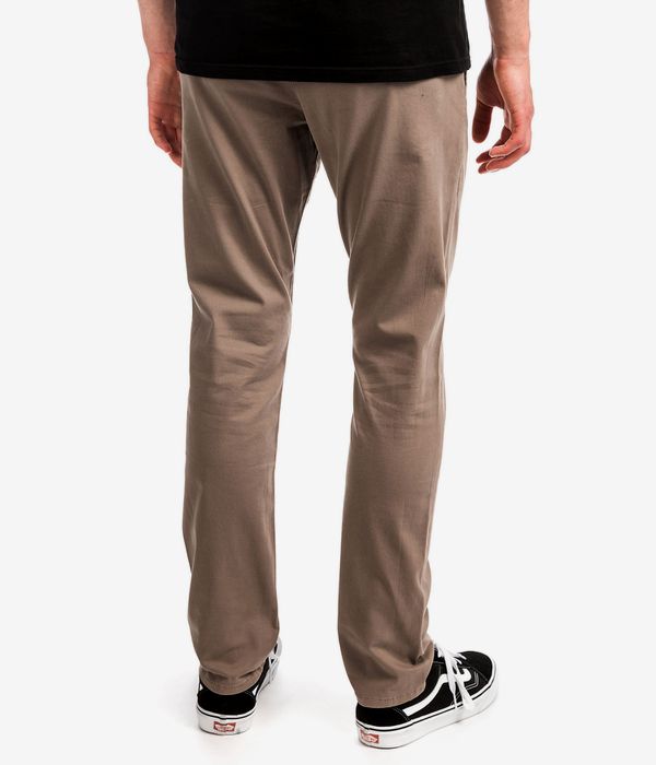 REELL Flex Tapered Chino Hose (dark sand)