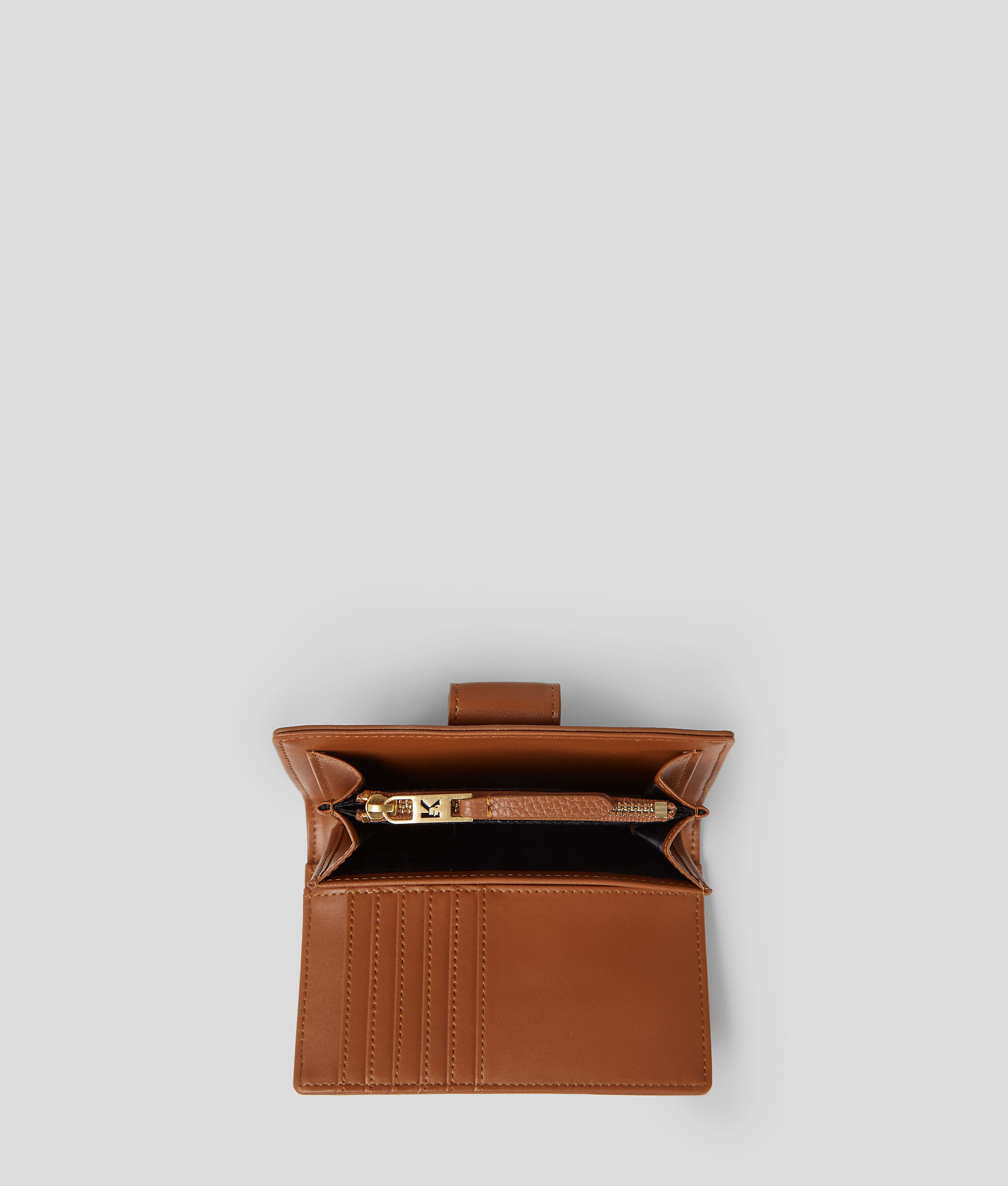 PORTEFEUILLE DE TAILLE MOYENNE K/PEBBLE