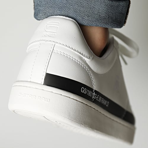 Baskets Cadet Leather Logo 2312-002523 White Black