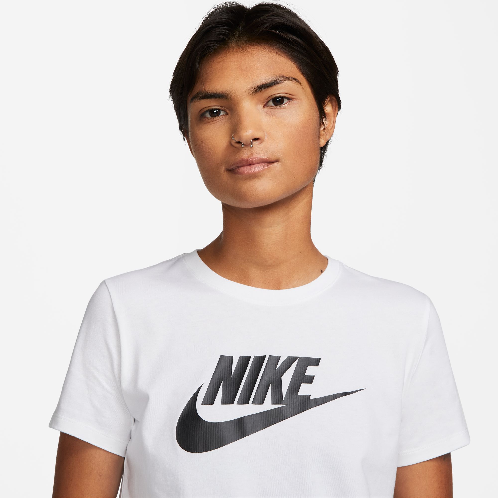 Nike W NSW Tee Essentl Icon Fut