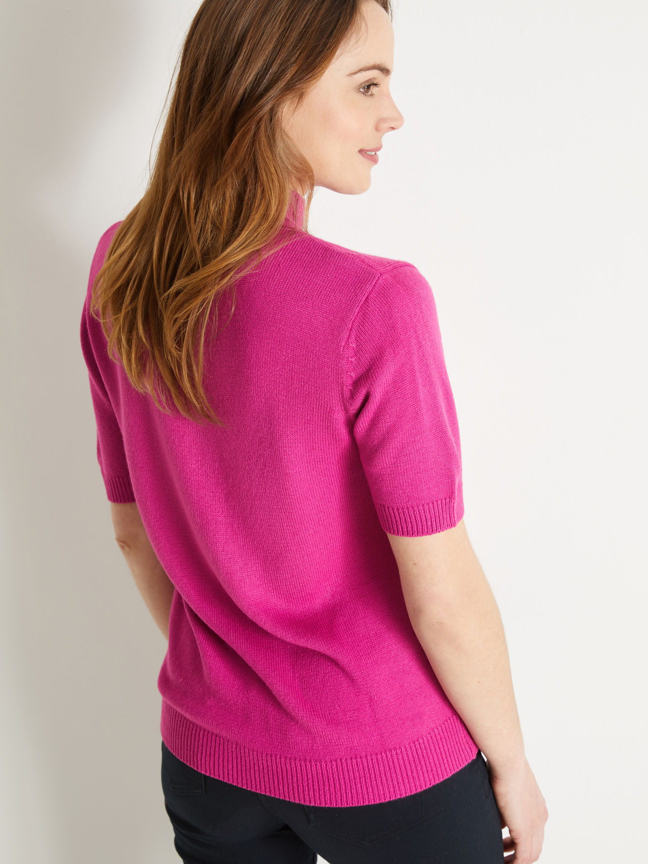 Pull col montant manches courtes