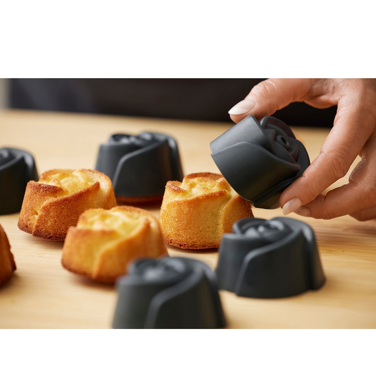 Blomsterbergs Muffinsform Grå