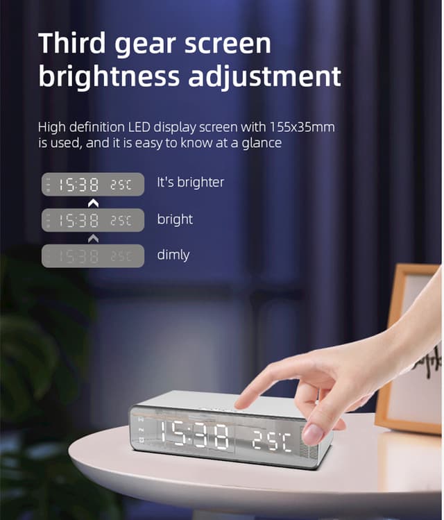 Digitalt LED vækkeur med trådløs oplader/termometer Sølv