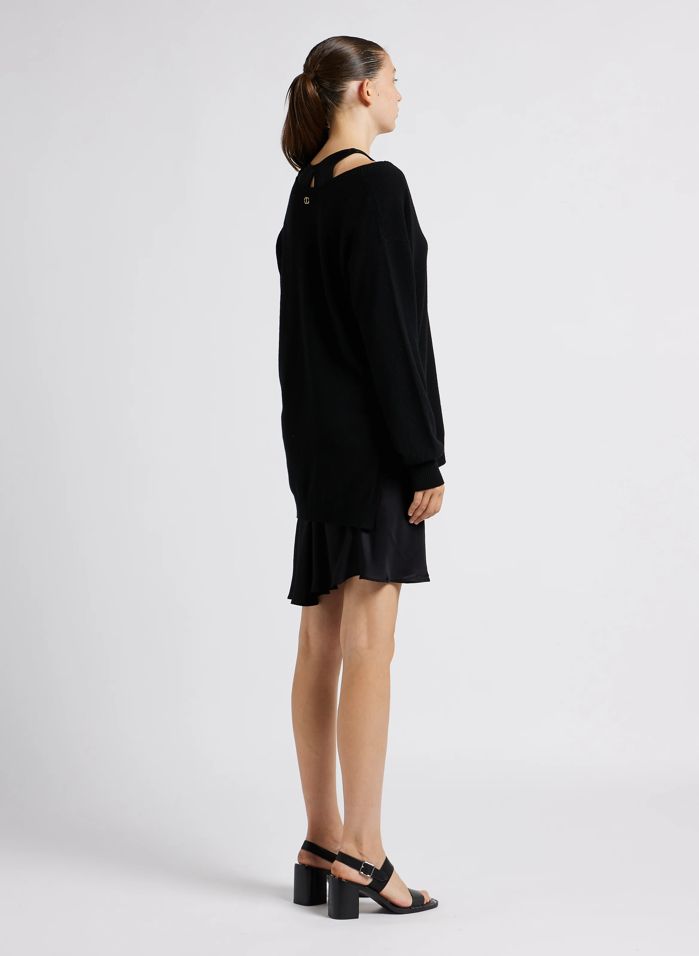 Robe col v pull avec fond de robe | Noir