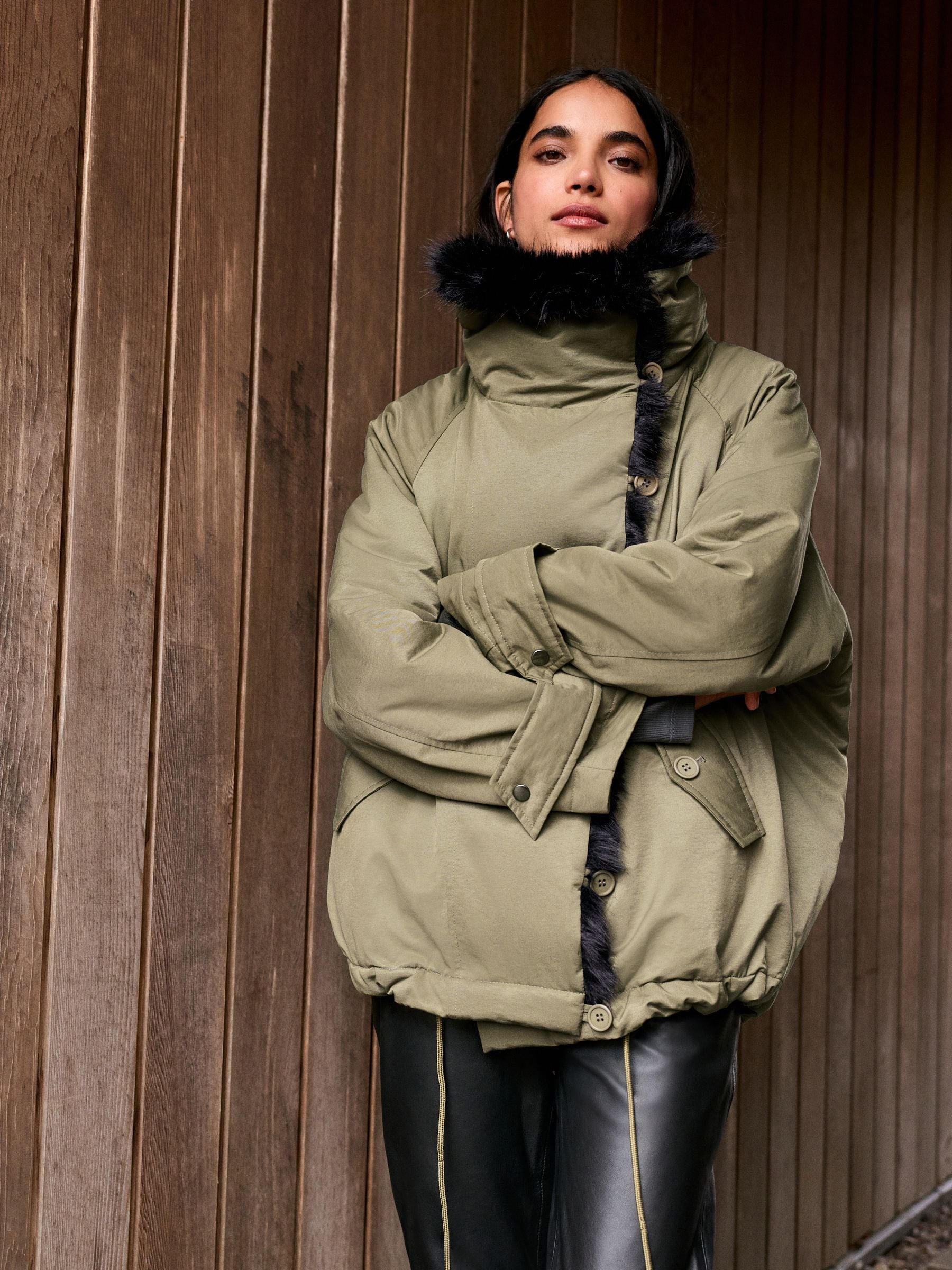 Kakigroen - Parka with Contrast Faux Fur Trim