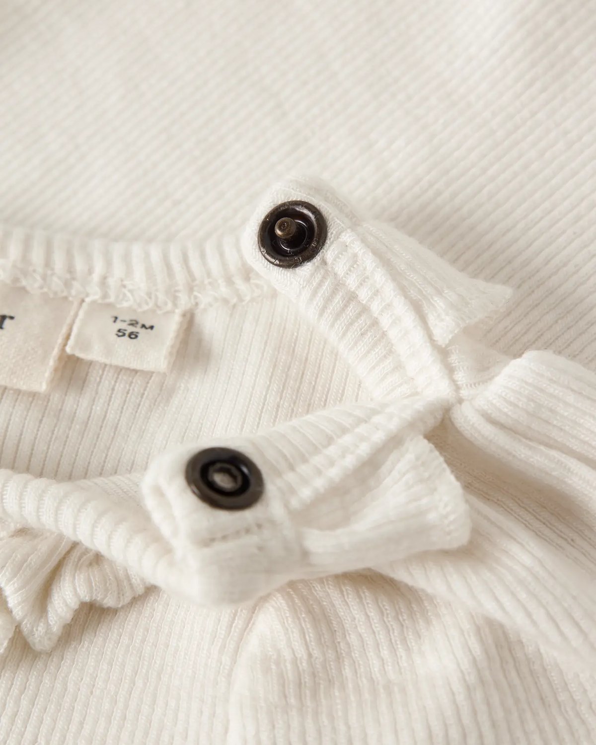 Body Langermet m/ Volangkrage – Øko TENCEL | NBFFRIJO LS SLIM BODY LIL