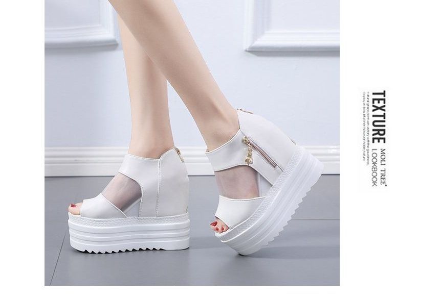 Vindler - Platform Wedge Sheer Sandals
