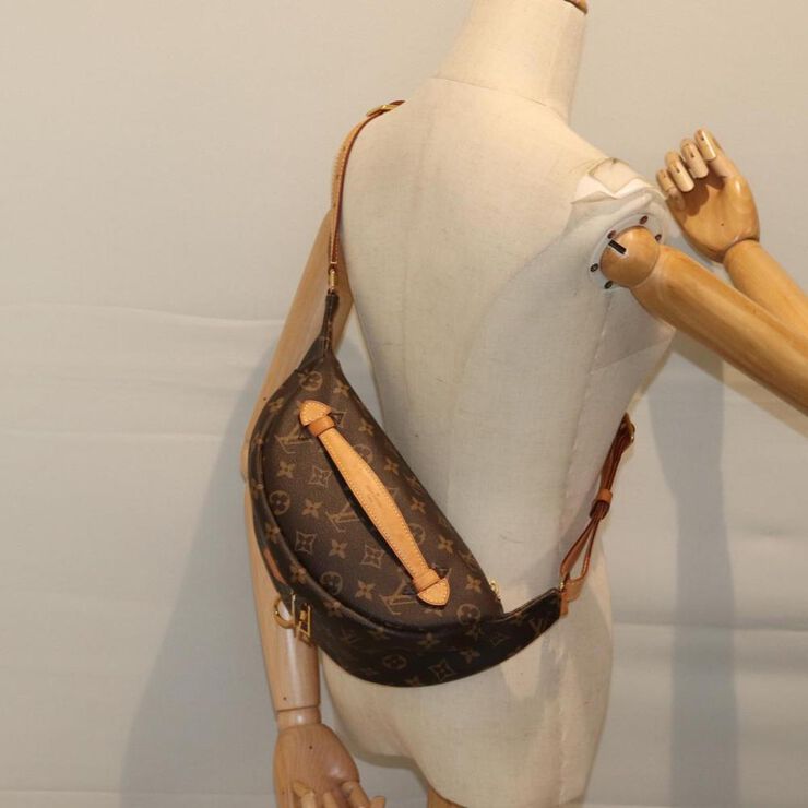 Louis Vuitton Vintage Louis Vuitton Bumbag Brown
