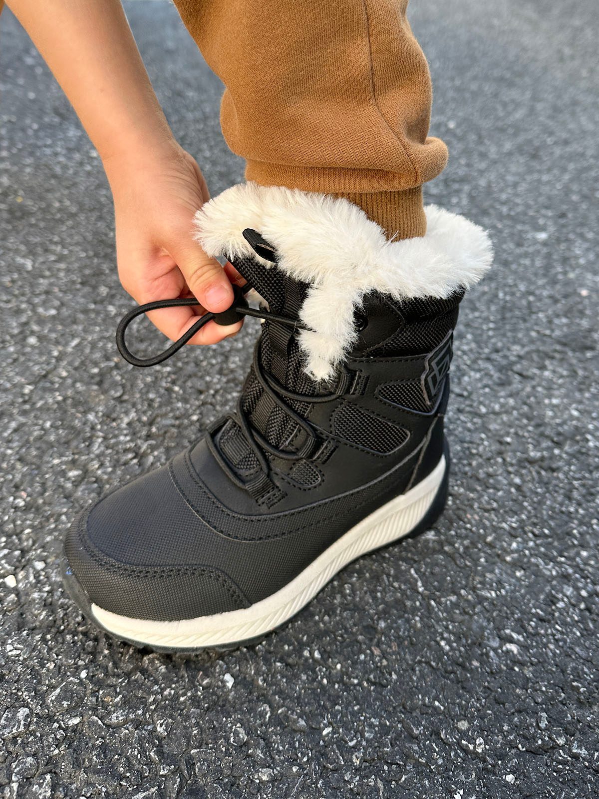 Ergobio - Pilki Waterproof Black - Trapes Sko