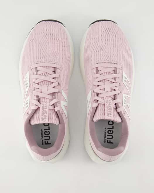 New Balance WFCPRCA5 Sportschuhe in Rosa