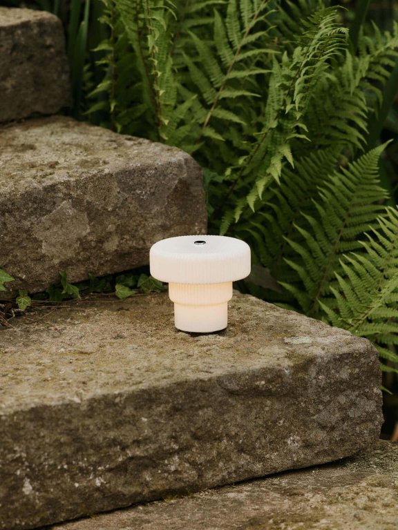 Ferm Living Ripple Portable tafellamp H10 White