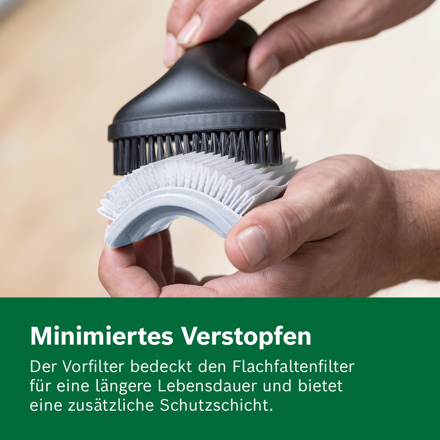 Bosch Akku Staubsauger UniversalVac 18 (2,5 Ah Akku, 18 Volt System, im Karton)