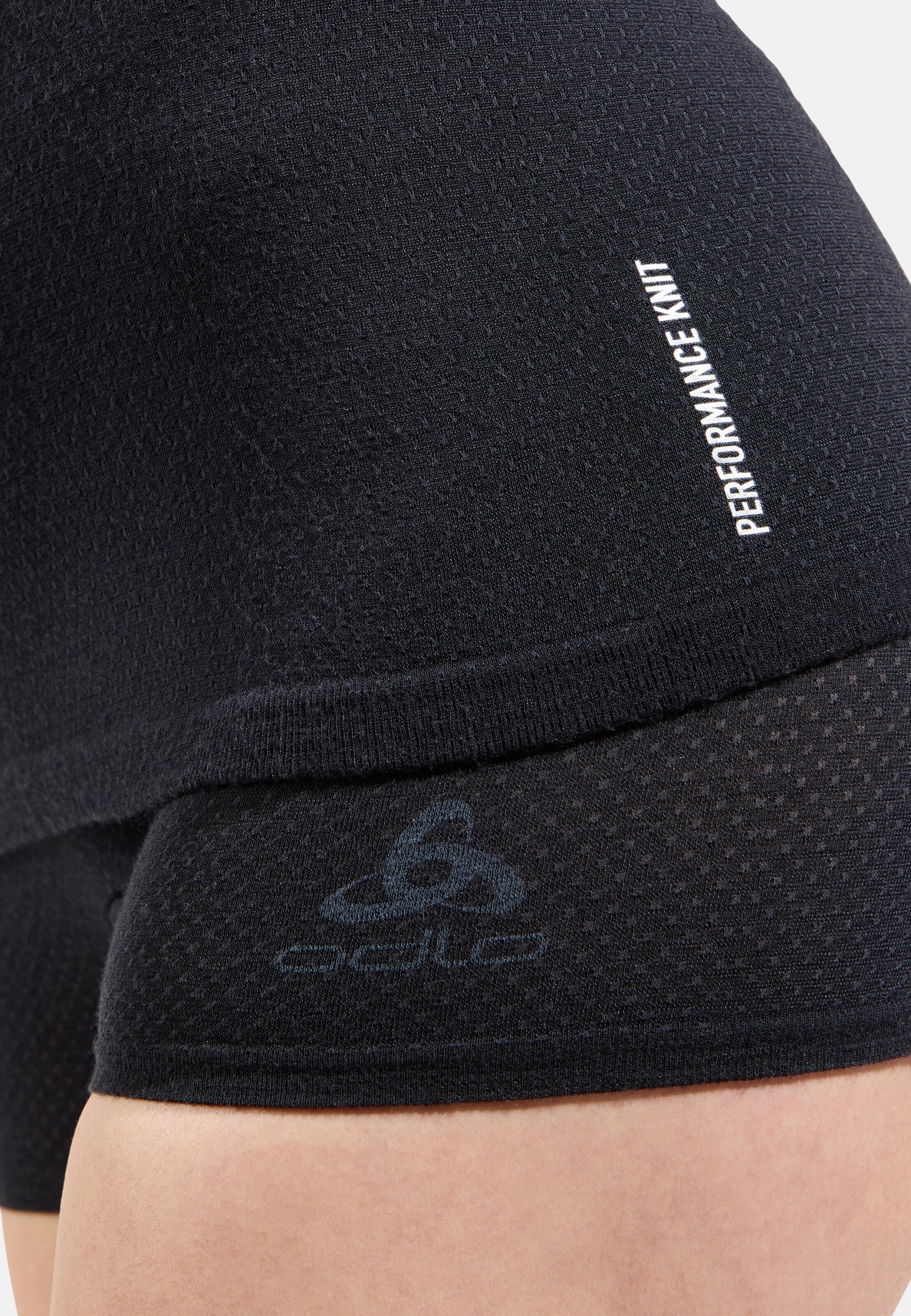 Performance Wool 140 Base Layer T-shirt in black
