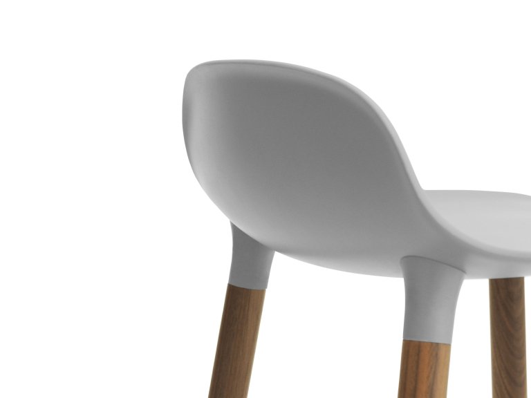 Normann Copenhagen Form Barstool barkruk 75cm met walnoten onderstel zwart
