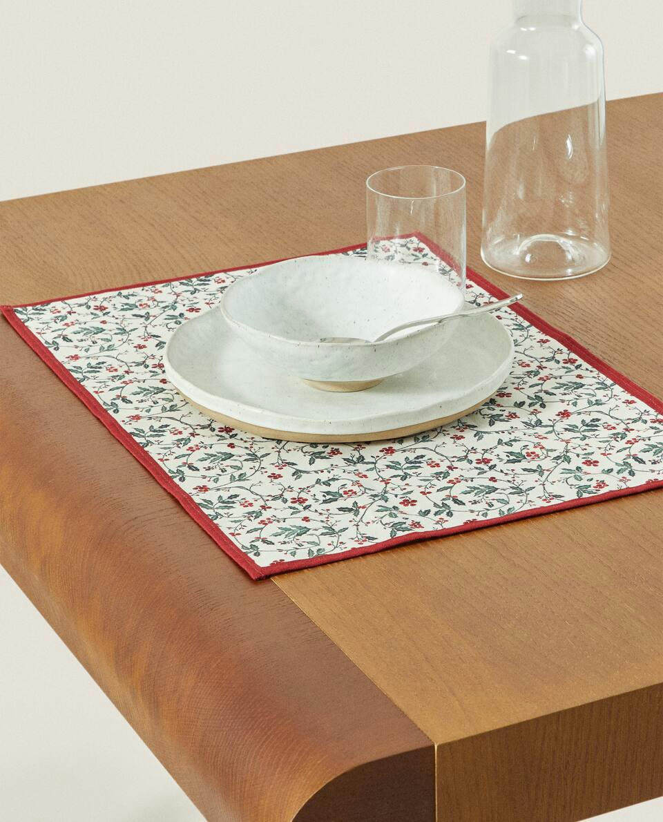 PACOTE DE PANOS DE PRATO DE ALGODÃO COM ESTAMPA DE VINHAS DE NATAL (PACOTE COM 2)