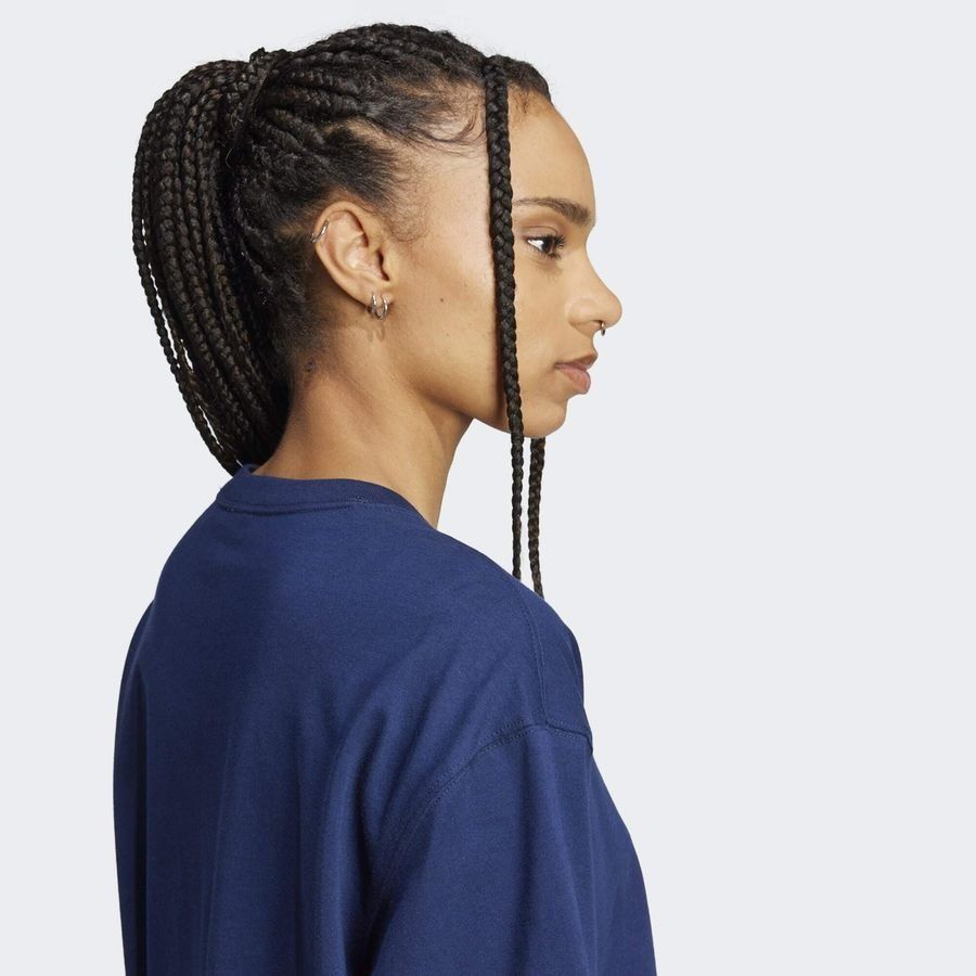 Adidas Original T-shirt Essentials Boyfriend