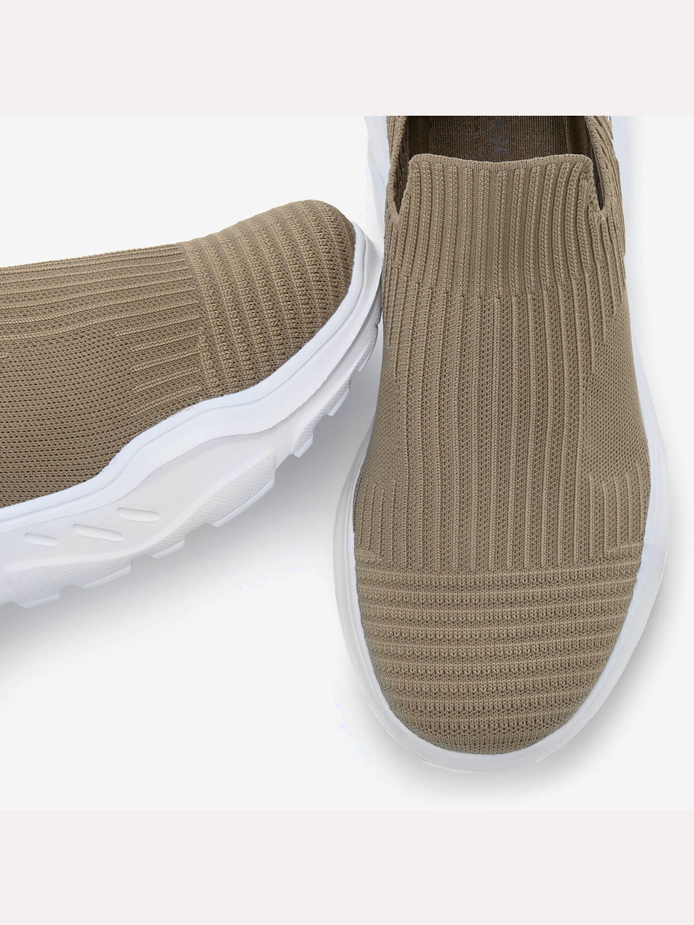 Baskets très légères et confortables avec semelle chunky tendance