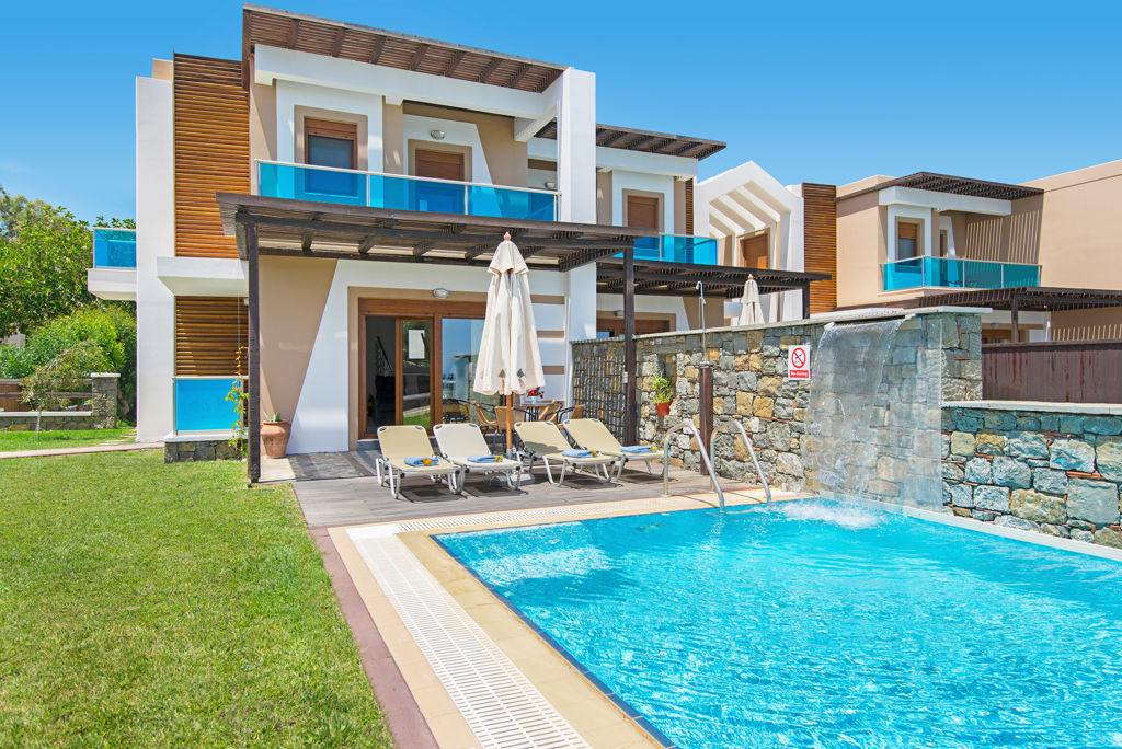 Horizon Line Villas Special category Logies - Villa