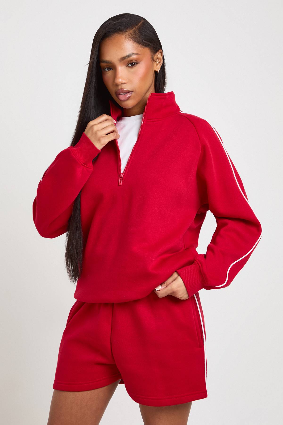 boohoo Ensemble De Survêtement Court Sweat À Demi-zip Avec Détails De Passepoil
