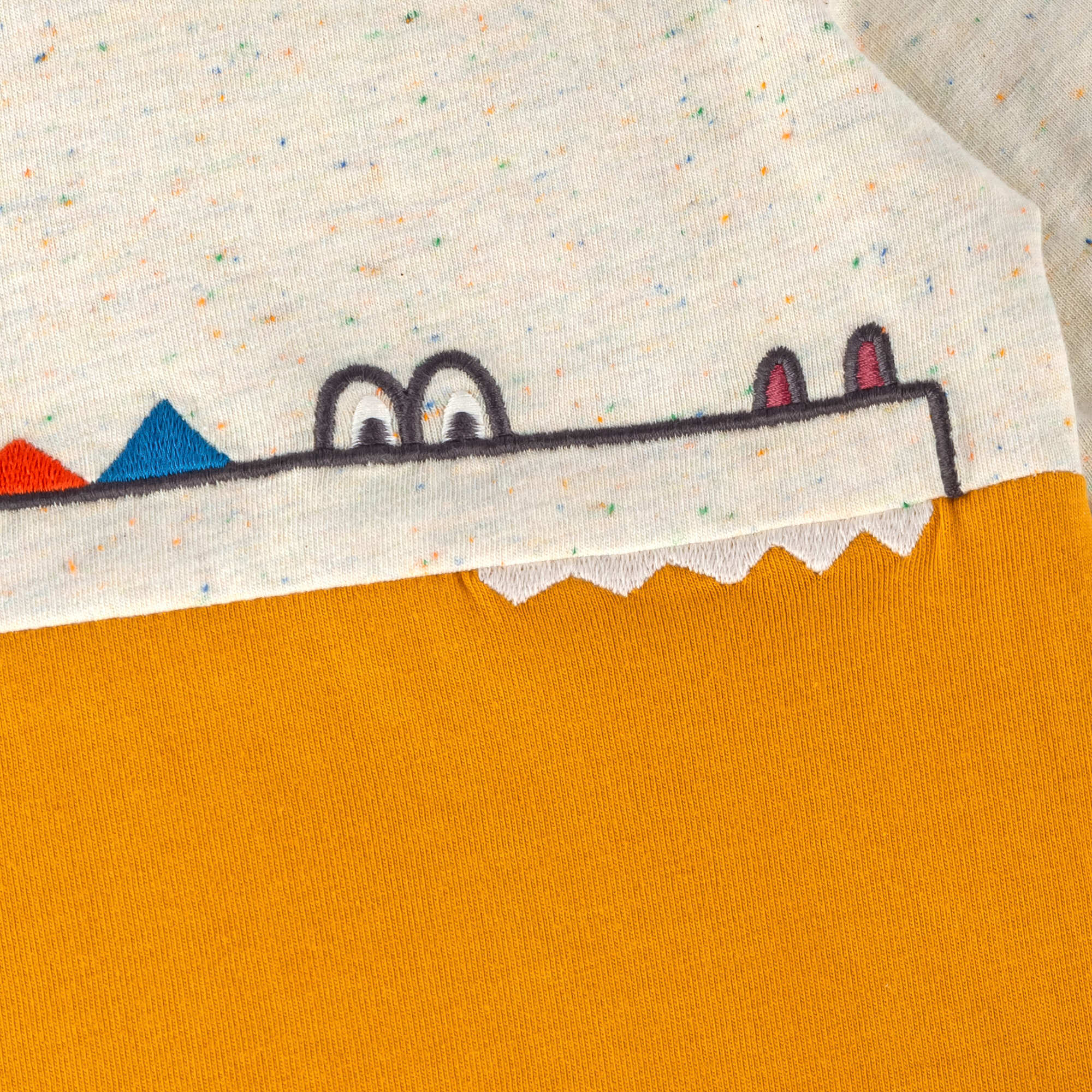 Langarmshirt B - WILD CROCODILE in beige