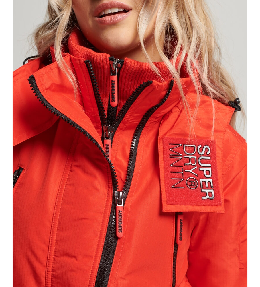 Jaqueta corta-vento com capuz Superdry Mountain Red