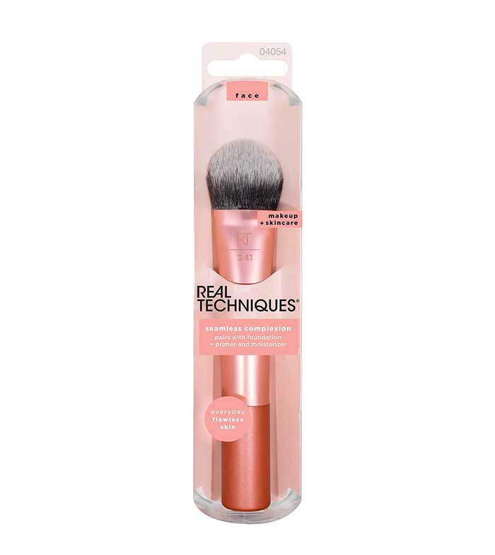 Real Techniques - Pincel de base Seamless Complexion - 241