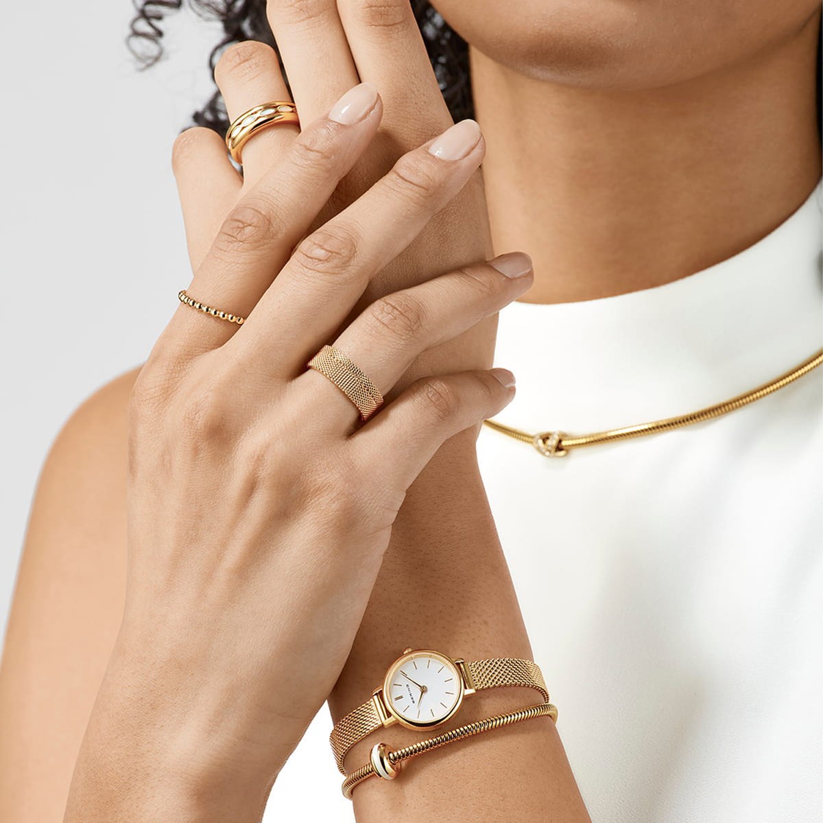 Montre femme Bering maille milanaise dorée