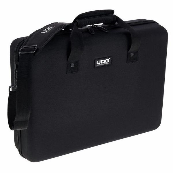 UDG Creator Akai Force Black