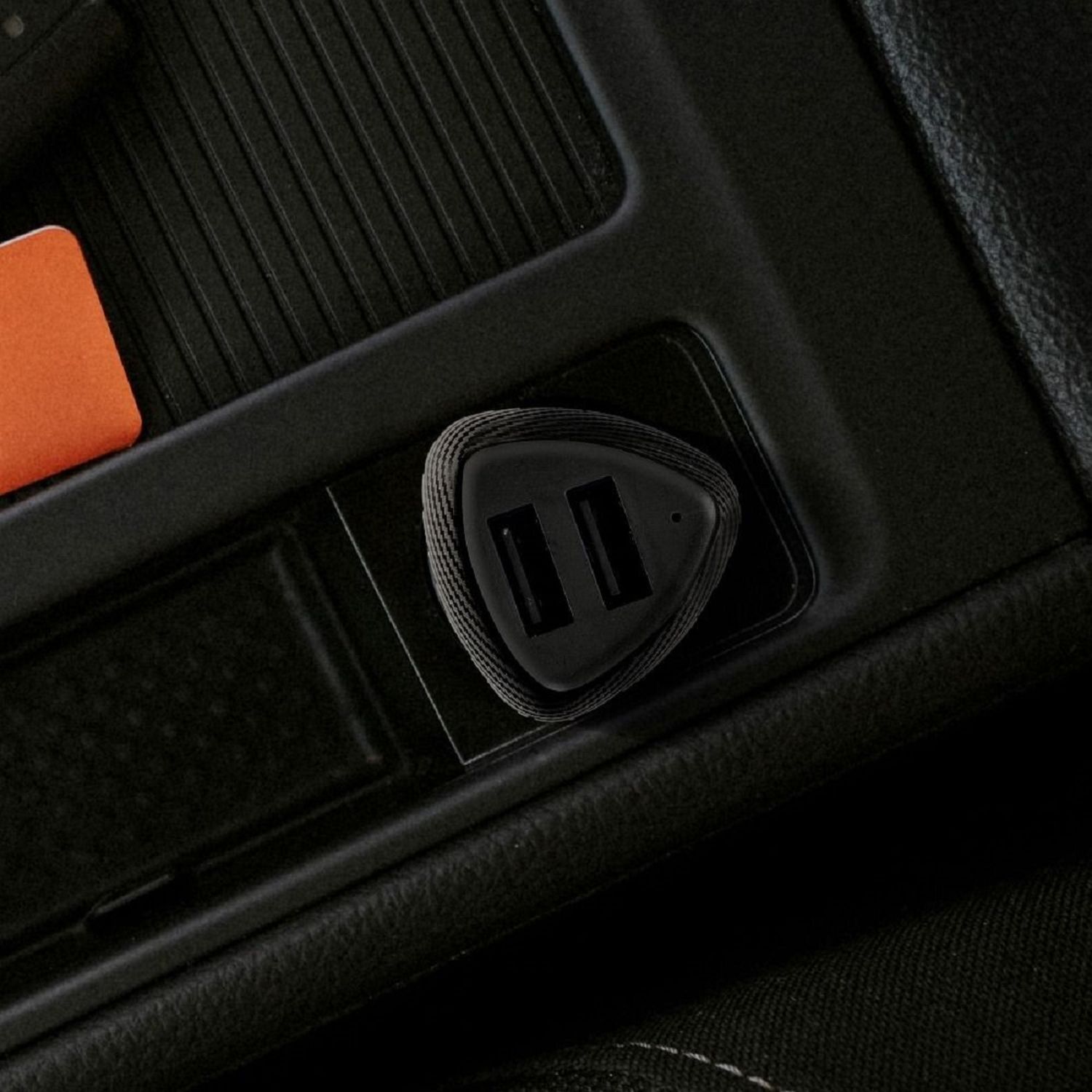 KFZ-Ladegerät Autoladegerät CARBON 2xUSB 17W CC50-2A 17W